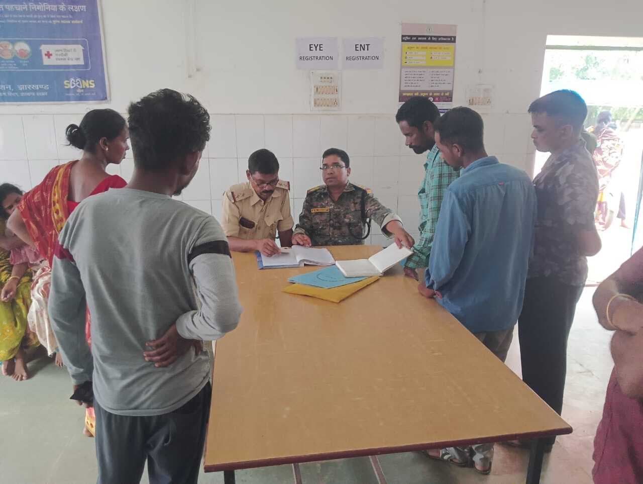 East Singhbhum News : प्रेमी को मैसेज कर युवती ने फांसी लगाकर जान दी