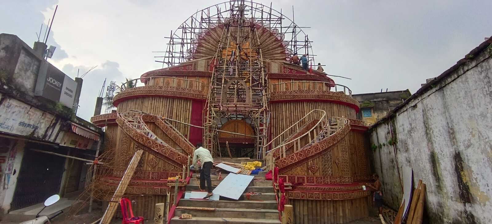 कलश स्थापना के साथ नवरात्रि की शुरुआत