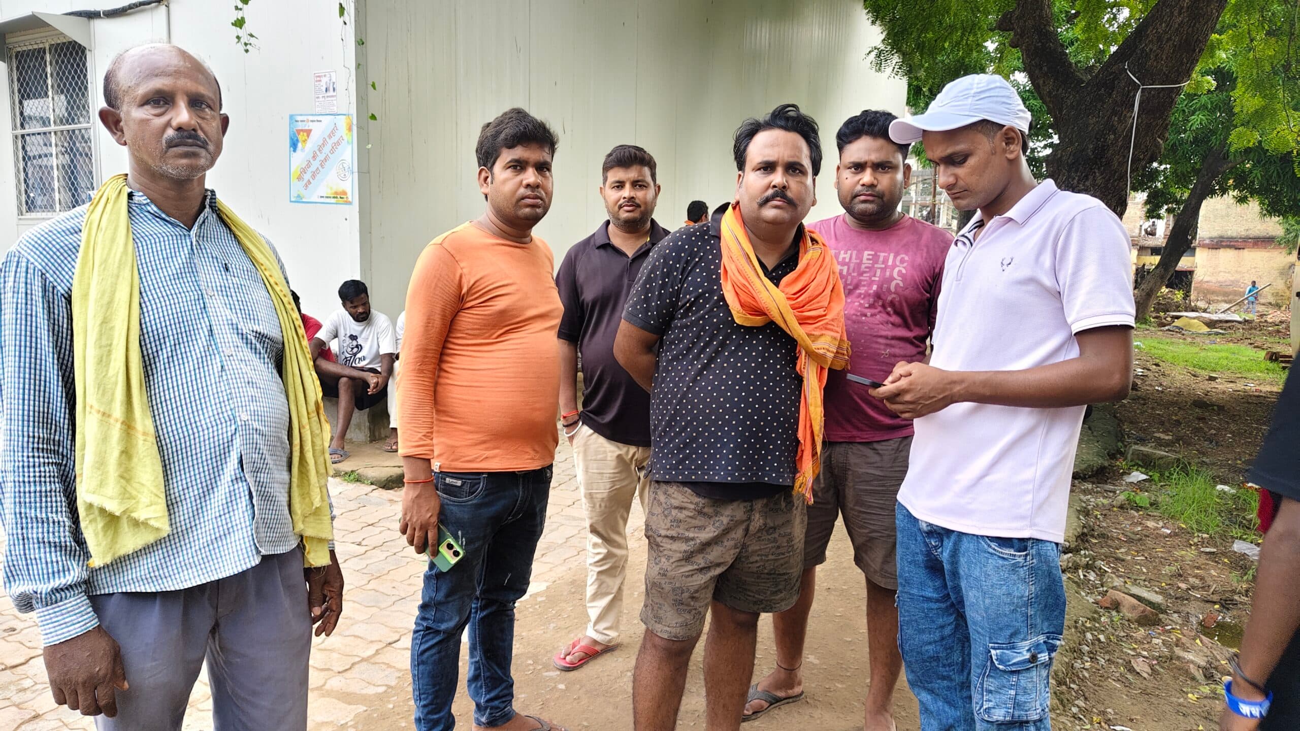 ट्रेन से गिरकर मृत युवक के शव की दूसरे दिन हुई शिनाख्त