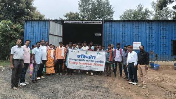 कृषि विज्ञान केंद्र में प्रगतिशील किसानों को दिया गया प्रशिक्षण