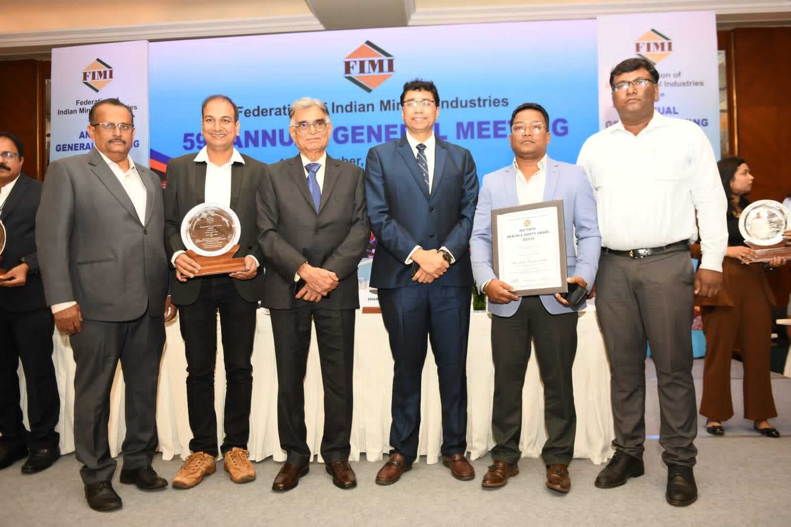 Chaibasa News : कटामाटी खदान को रियो टिंटो हेल्थ एंड सेफ्टी अवॉर्ड