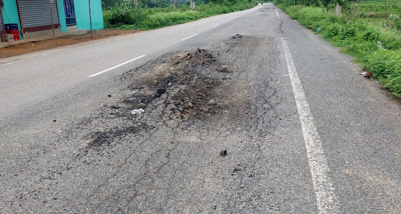 Seraikela Kharsawan News : खरसावां-चक्रधरपुर सड़क पर सुधरेगी राइडिंग की क्वालिटी