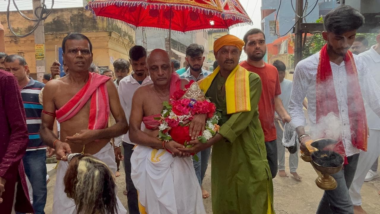 भक्ति व निष्ठा के साथ जमालपुर में शारदीय नवरात्र आरंभ