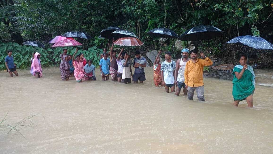 साराबुरू गांव में आंगनबाड़ी केंद्र खोलने की मांग