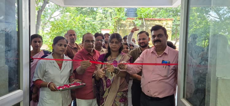 नारी का स्वास्थ्य ही नारी की सबसे बड़ी पूंजी