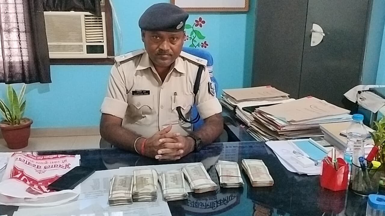 छिनतई के बाद 48 घंटे में पुलिस ने 3.5 लाख किया बरामद