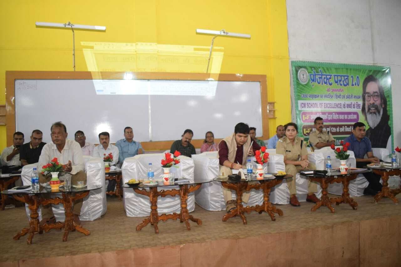 दुर्गापूजा में शांति बनाये रखने में प्रशासन को दें सहयोग, अफवाह न फैलाएं