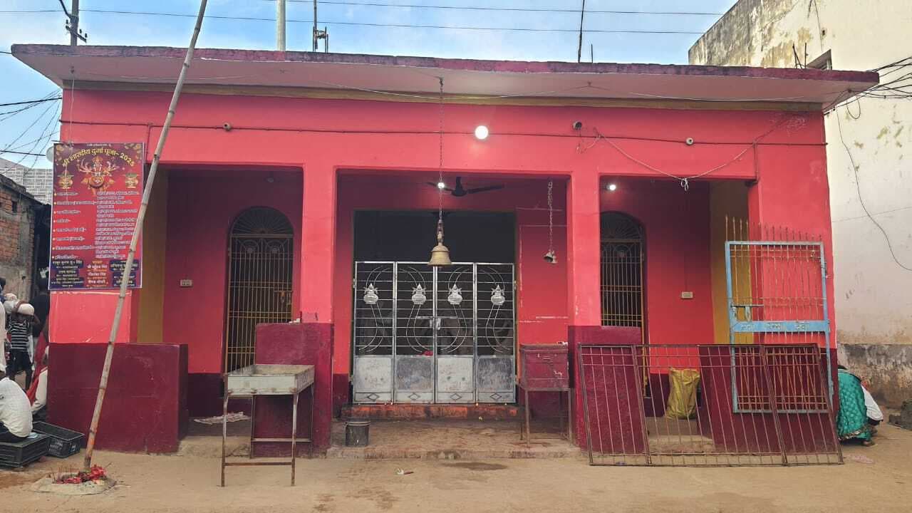 कटोरिया हाट में 135 वर्षों से हो रही है मां भगवती की पूजा-आराधना