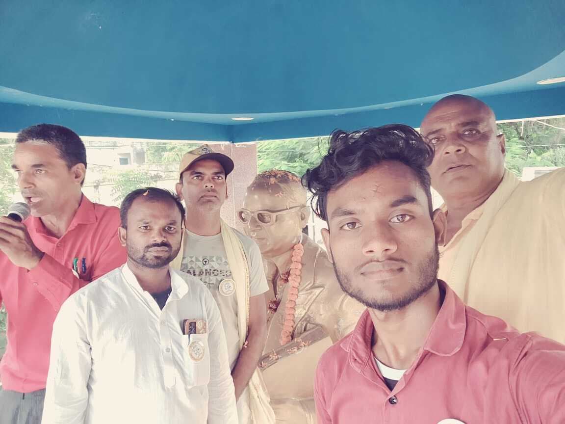 जनसुराज नेताओं ने क्षेत्र का किया भ्रमण