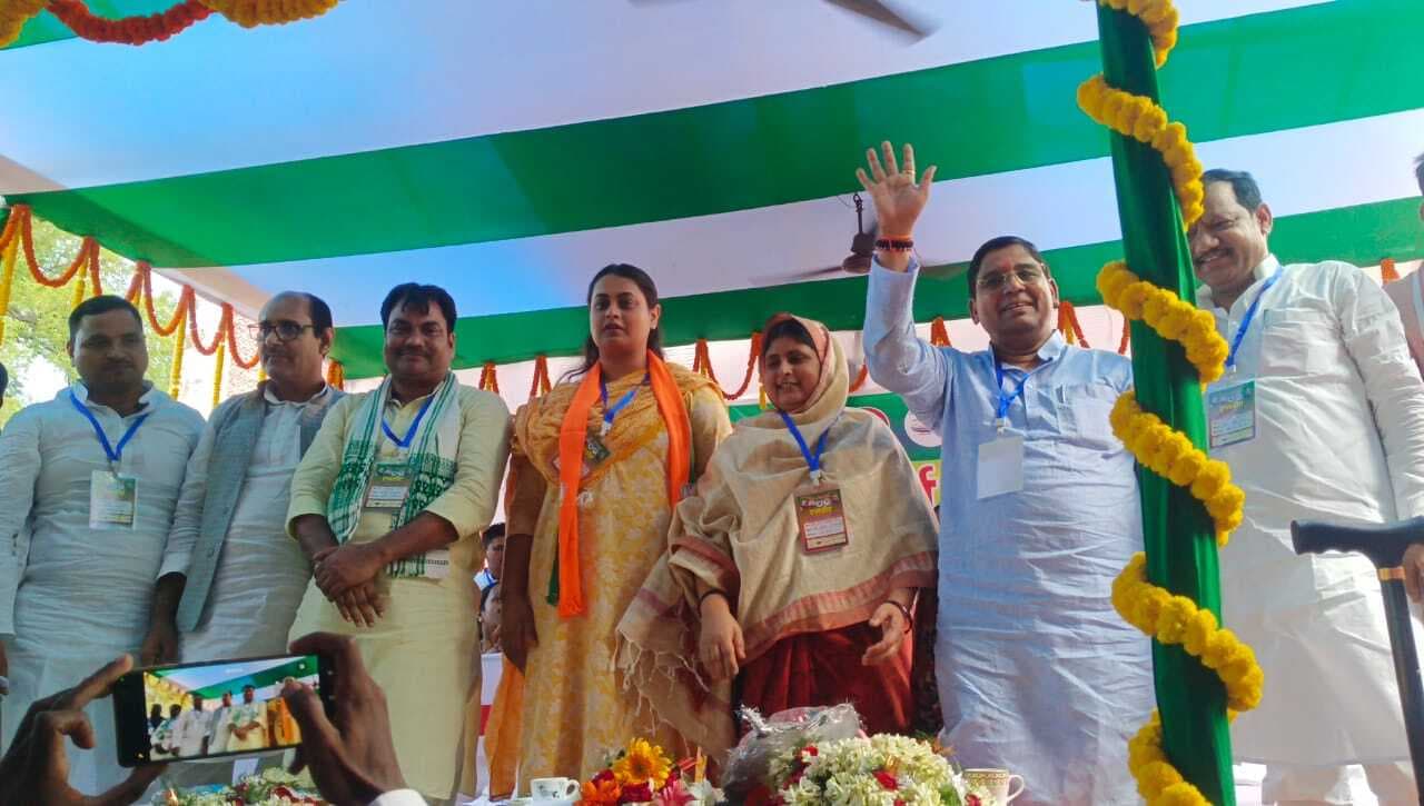 एनडीए कैंडिडेट की मजबूती के लिए कार्यकर्ताओं ने झोंकी ताकत