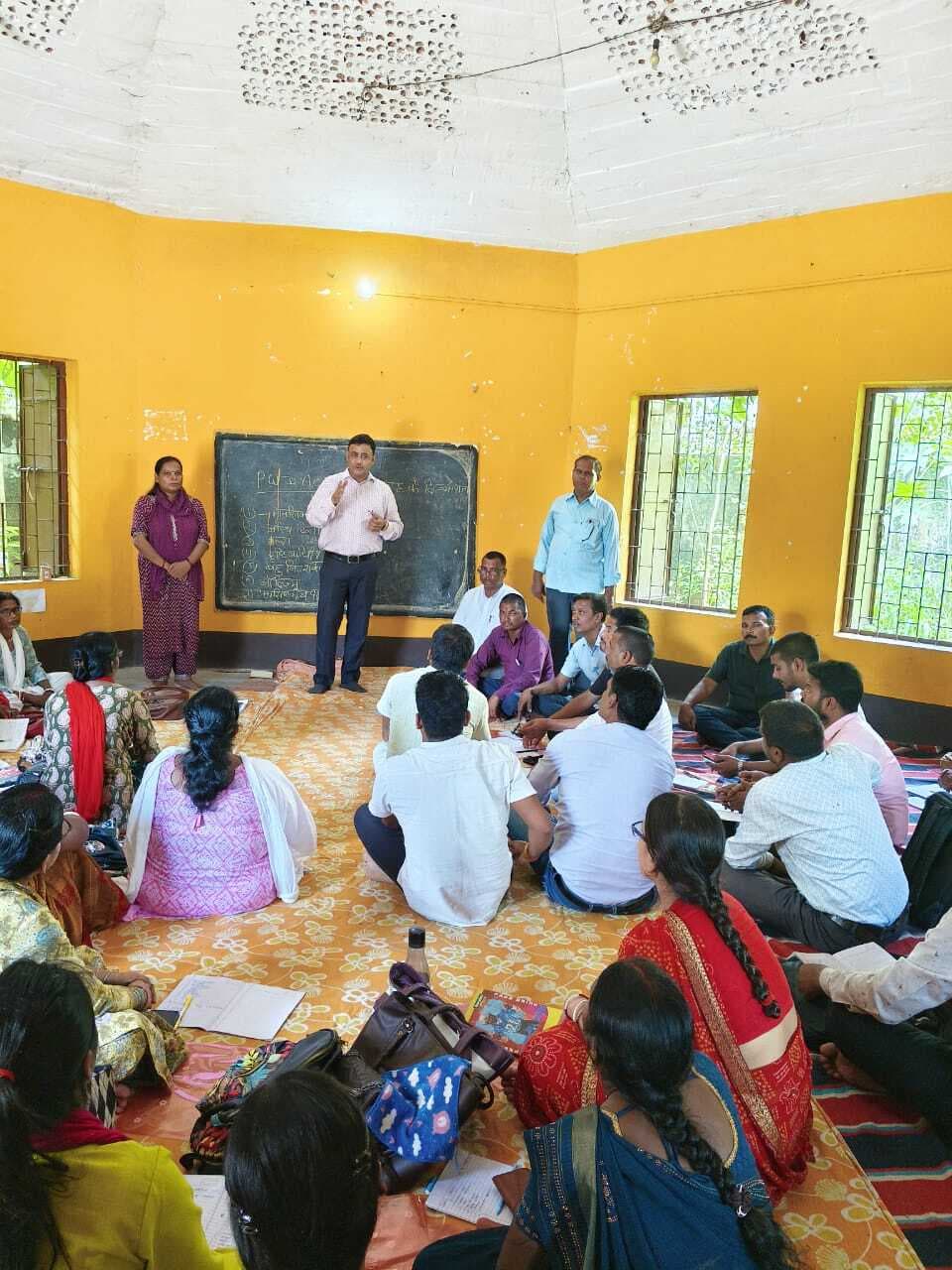 शिक्षकों काे दिया गया गैर आवासीय प्रशिक्षण