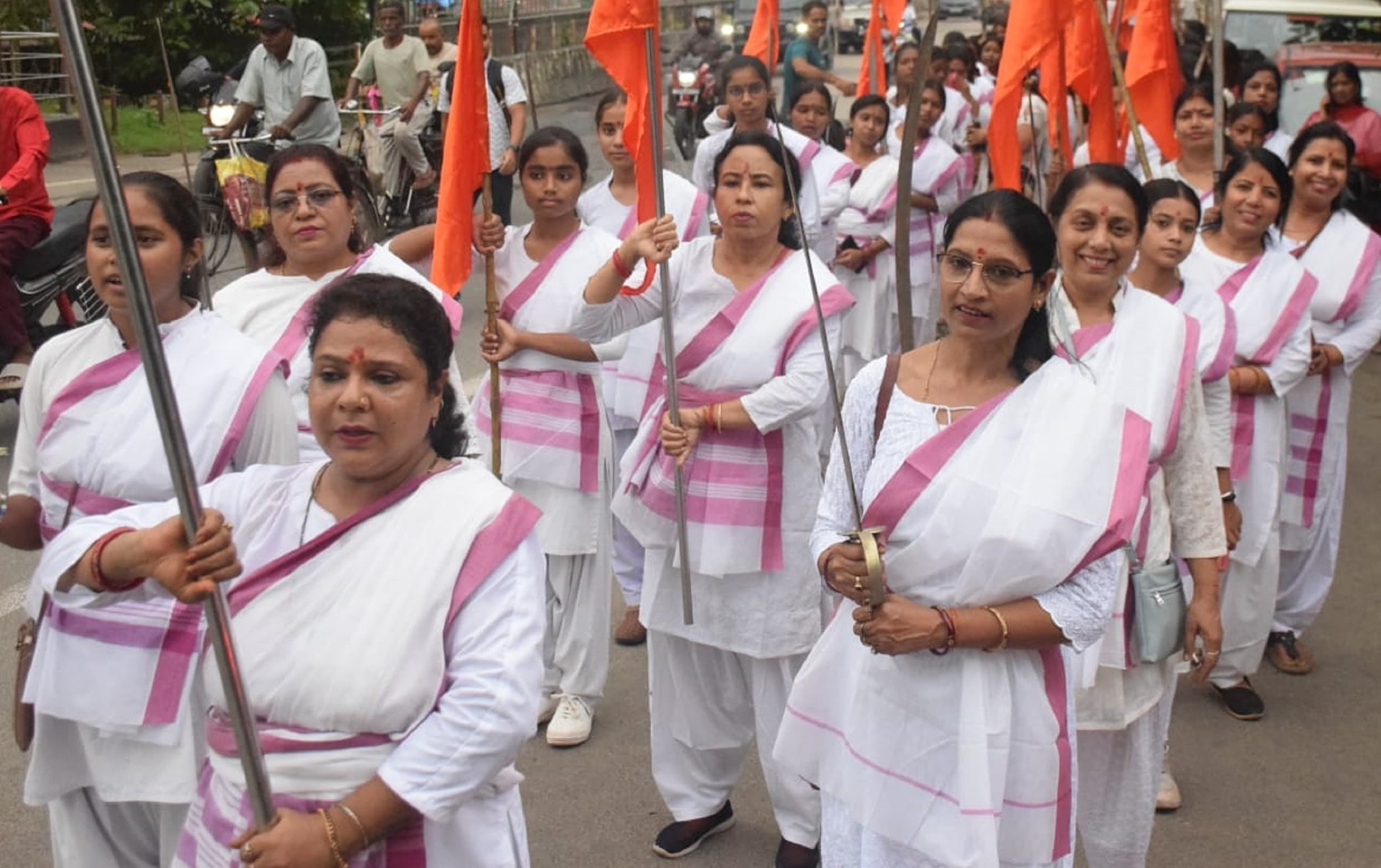 Bokaro News : राष्ट्र सेविका समिति का विजयादशमी उत्सव व शस्त्र पूजन कार्यक्रम