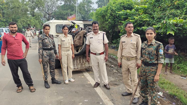 Giridih news: अवैध कोयला तस्करी के खिलाफ सीसीएल सुरक्षा विभाग ने की छापेमारी