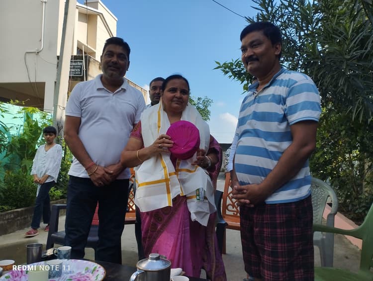 महापौर ने समस्याओं की ली जानकारी व बोर्ड में प्रस्ताव का दिया आश्वासन