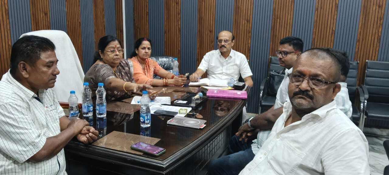 नप की बैठक में तीन एजेंडों पर हुई चर्चा