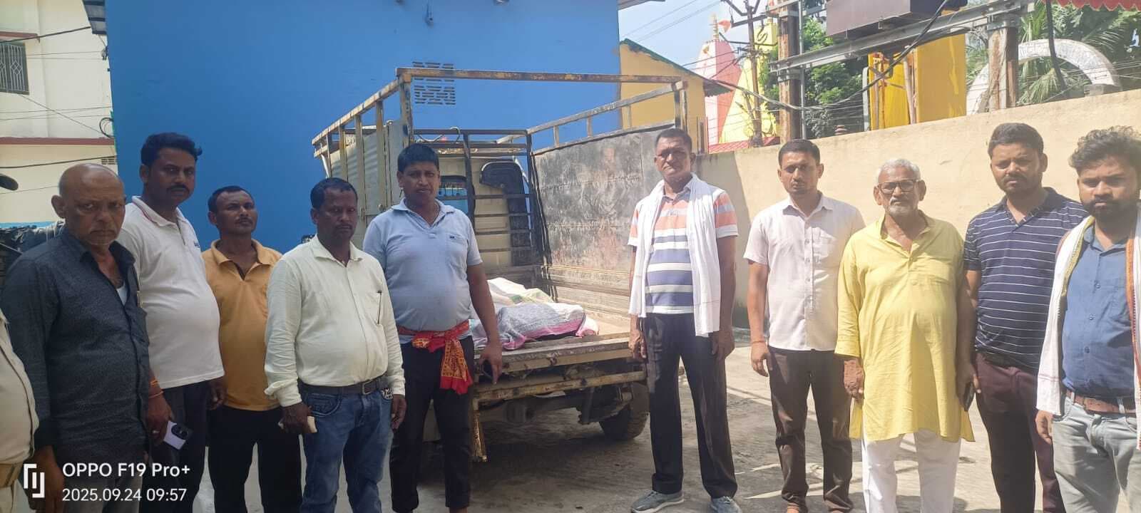 फोरलेन सड़क पर वाहन की ठोकर से बाइक सवार की मौत