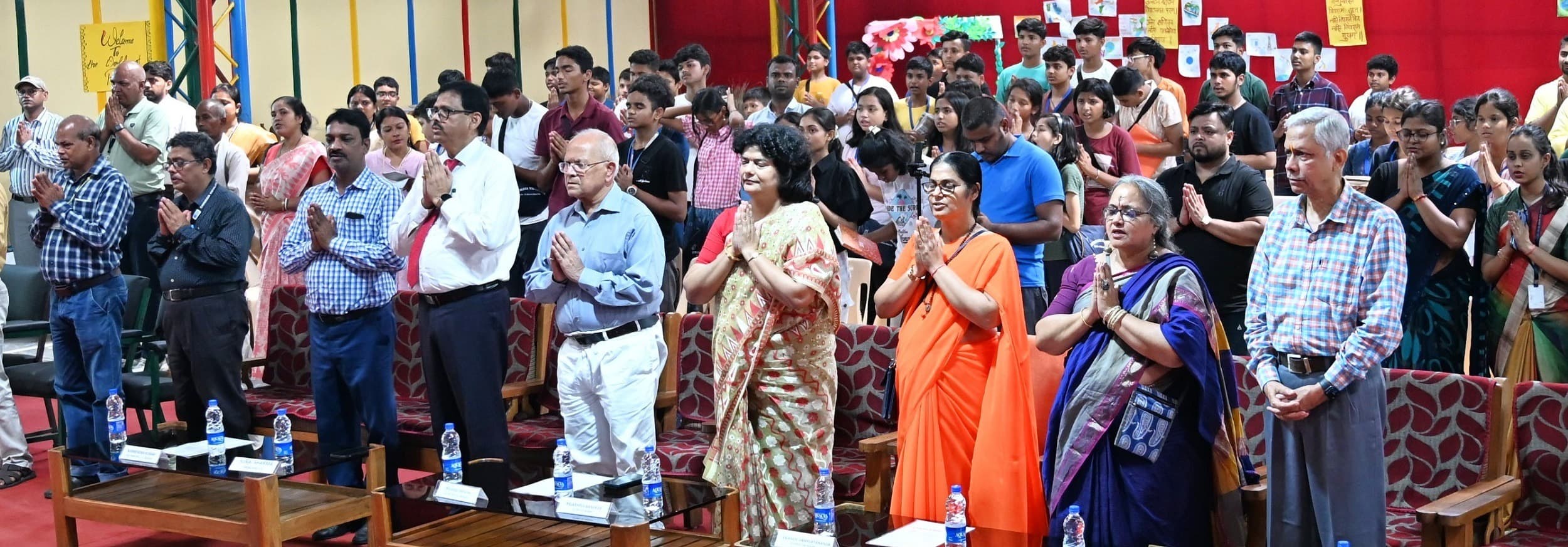 Bokaro News : इंसान को सरल व सौम्य बनाता है सेवा भाव : अधिशासी निदेशक