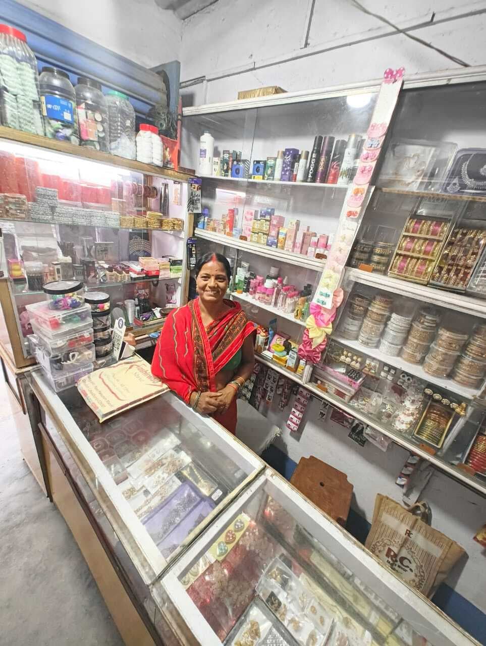 Bokaro News : एसएचजी से जुड़ कर आत्मनिर्भर बनीं बबीता