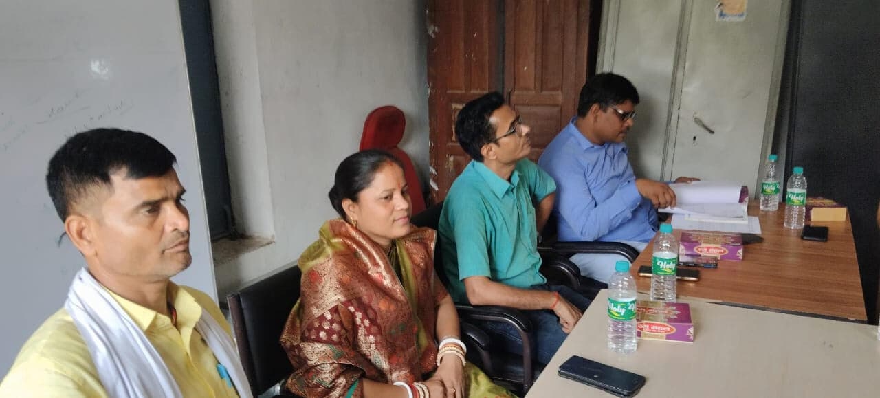 पंचायत समिति की बैठक में विद्यालयों को अपग्रेड करने का लिया गया प्रस्ताव