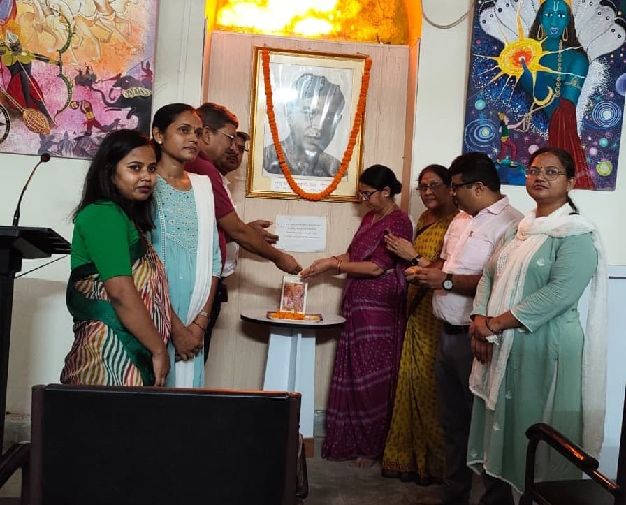 राष्ट्रकवि के साथ ही सामाजिक व मानव चेतना के भी कवि हैं दिनकर : प्रो. सावित्री