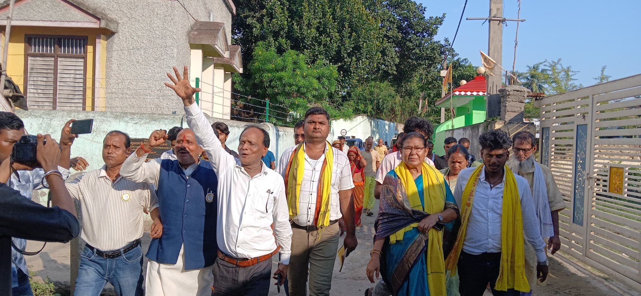 जनसुराज ने पदयात्रा निकाल कर दल के पांच उद्देशों से लोगों को कराया अवगत