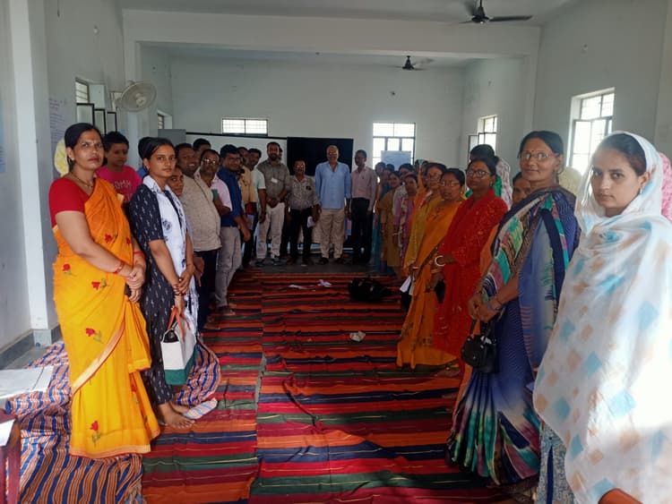 तीन दिवसीय प्रशिक्षण का हो गया समापन