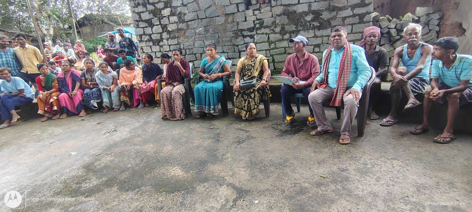 विशेष ग्रामसभा में आदि कर्मयोगी योजना पर चर्चा की गयी