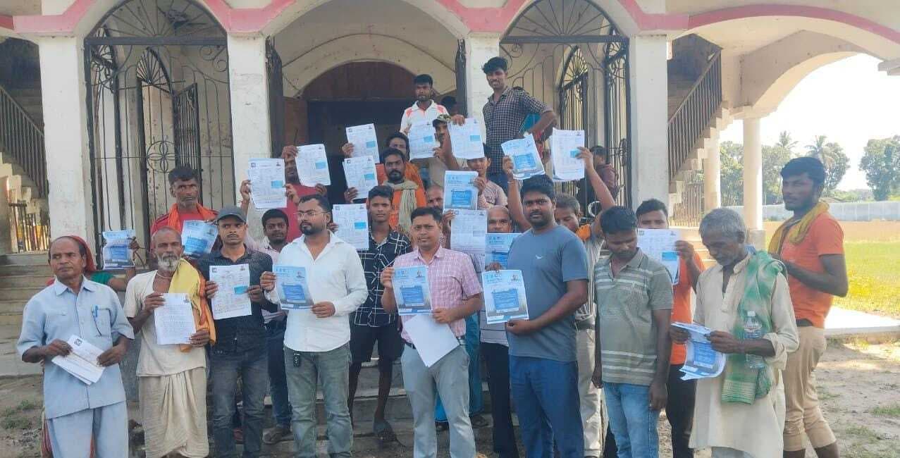 कैंप में बिजली उपभोक्ताओं को किया जागरूक