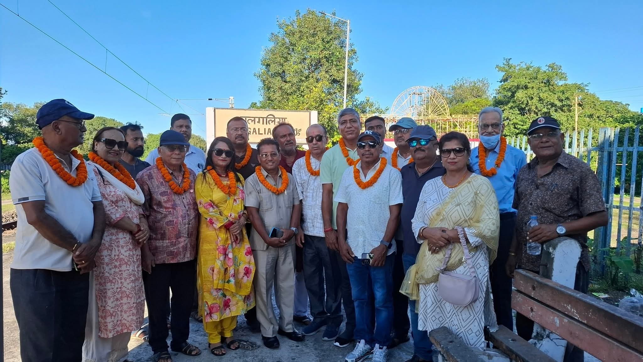 शिष्टमंडल ने गलगलिया रेलवे स्टेशन का लिया जायजा