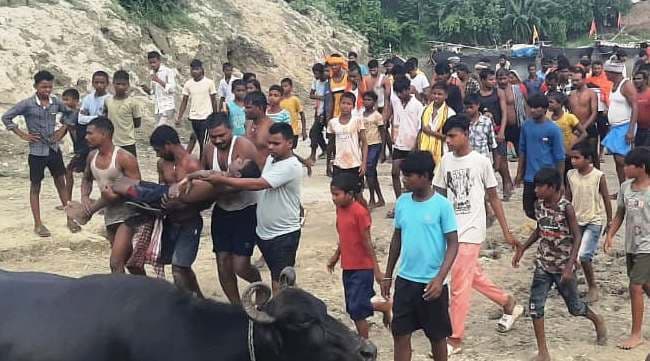 नदी में डूबने से बालक की मौत, परिजनों में मची चीख पुकार