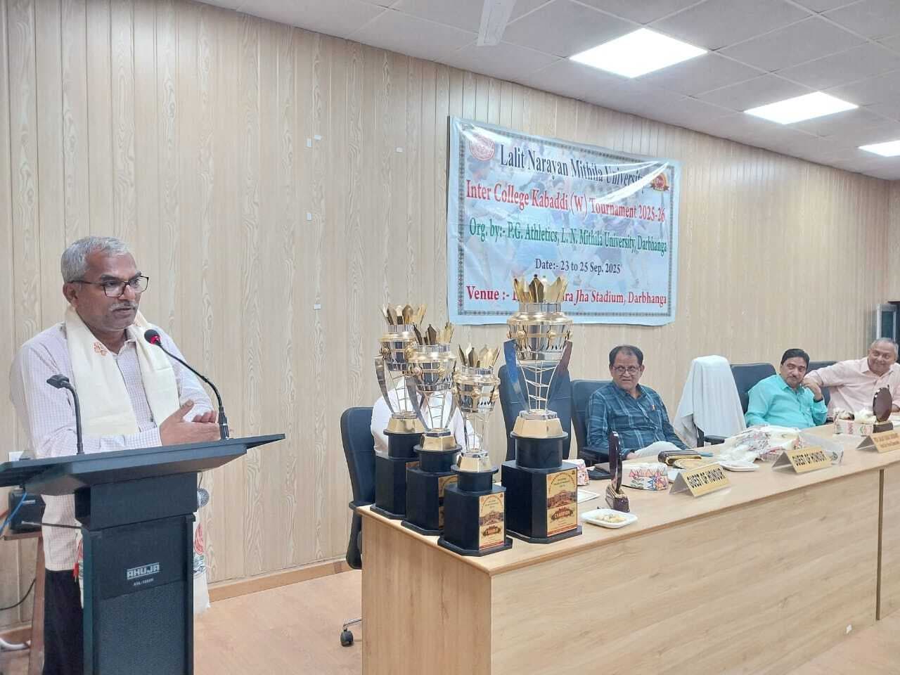 Darbhanga News: इंटर कॉलेज महिला कबड्डी प्रतियोगिता की विजेता बनी एमआरजेडी काॅलेज बेगूसराय की टीम