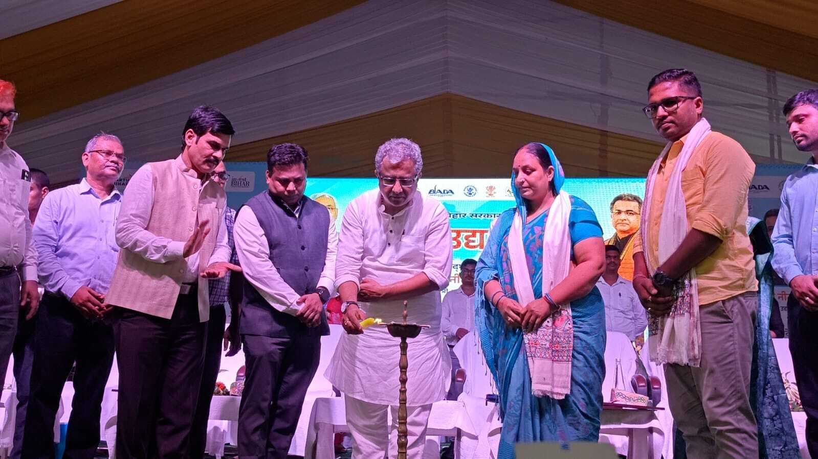 Madhubani News : तीन दिवसीय बिहार उद्यमी मेला का उद्योग मंत्री ने किया उद्घाटन