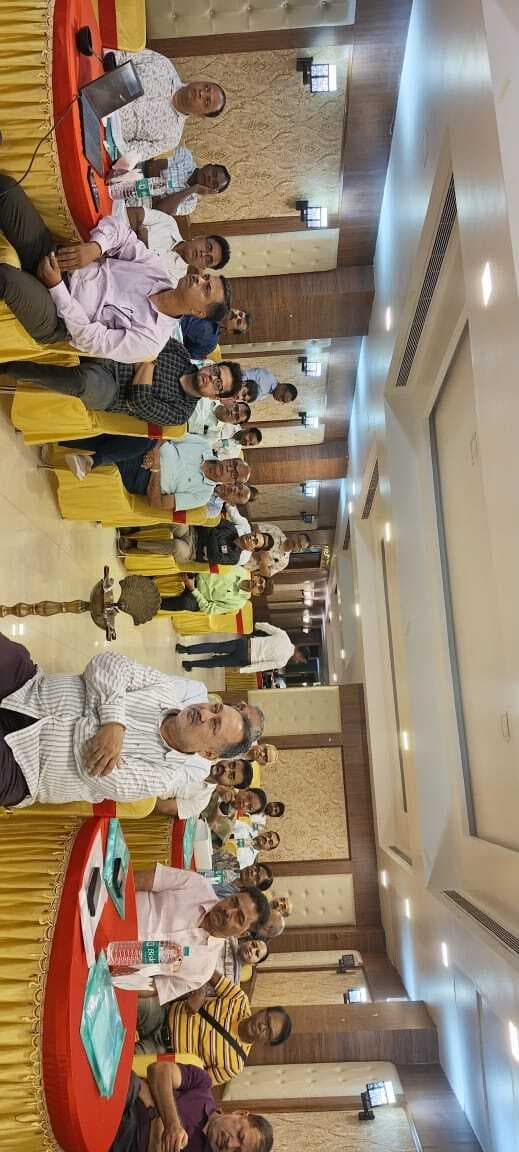 Giridih News :सीएमई में खून की जरूरत व उपयोगिता की दी गयी जानकारी