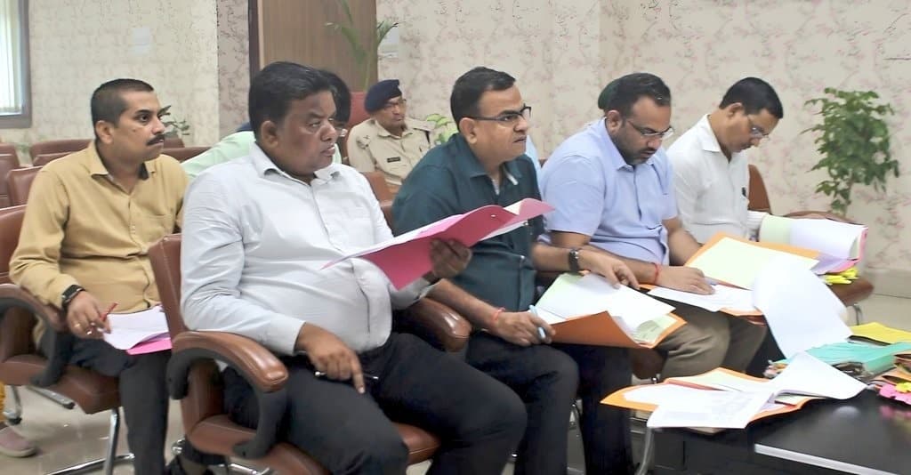 Bokaro News : जिला अनुकंपा समिति की बैठक में नौ मामलों की हुई सुनवाई