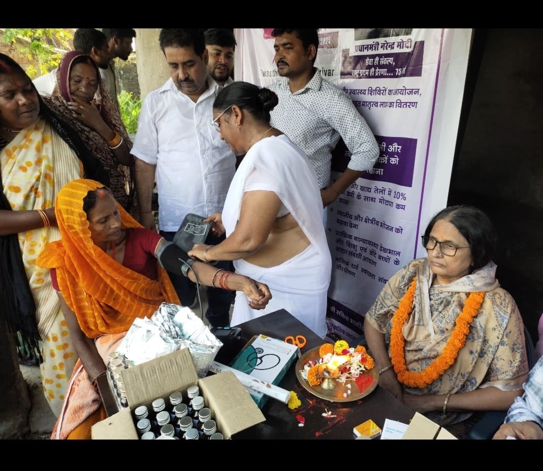 ददरा गांव में हेल्थ वैलनेस केंद्र का मुखिया ने किया उद्घाटन