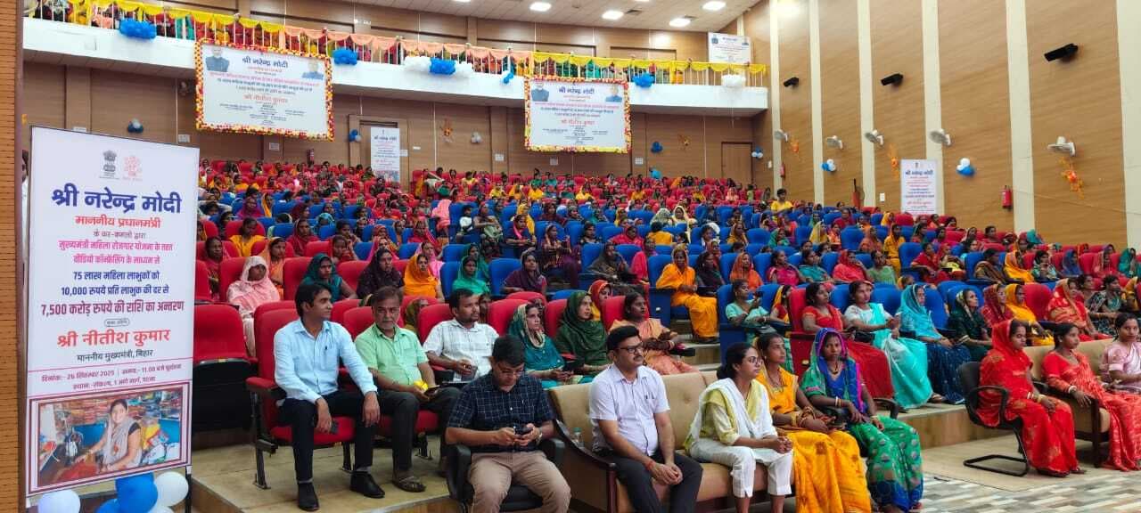 करजाईन थानाध्यक्ष लालजी प्रसाद को दी गई विदाई
