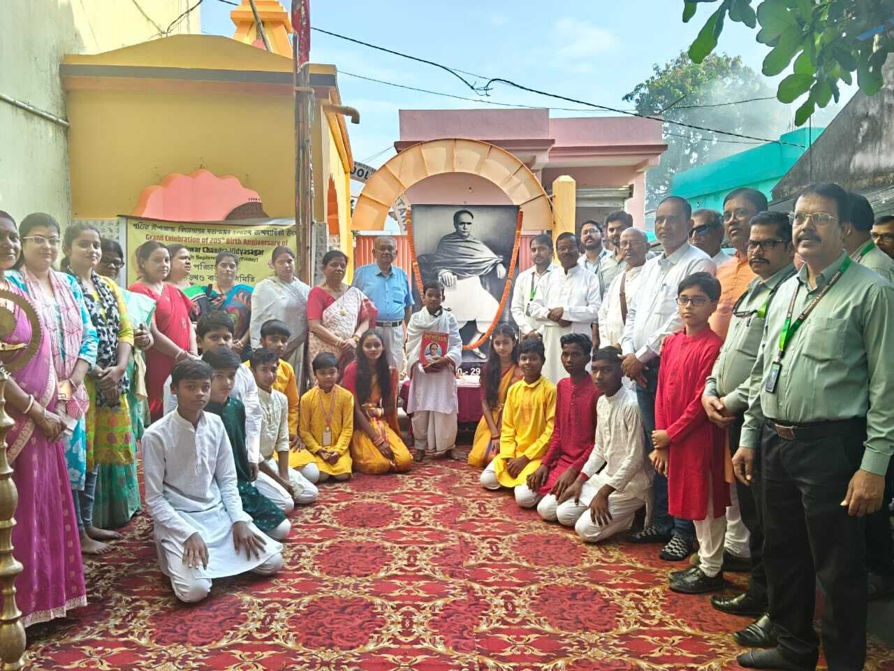 झारखंड बंगाली समिति के सदस्यों ने विद्यासागर दी श्रद्धांजलि