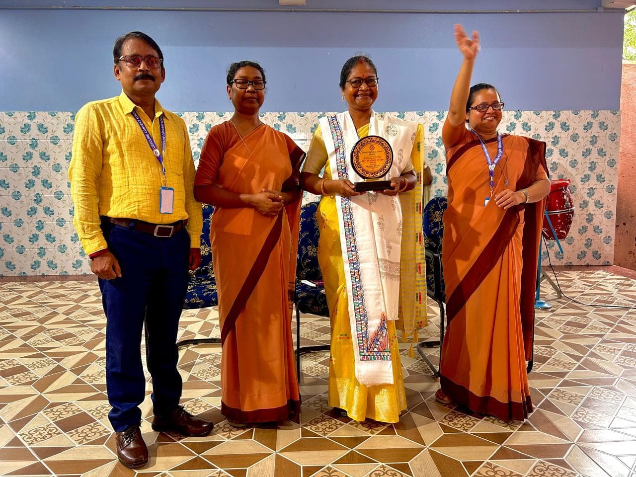 शिक्षिका अलबीना भेंगरा को मिला डॉ एपीजे अब्दुल कलाम अवार्ड