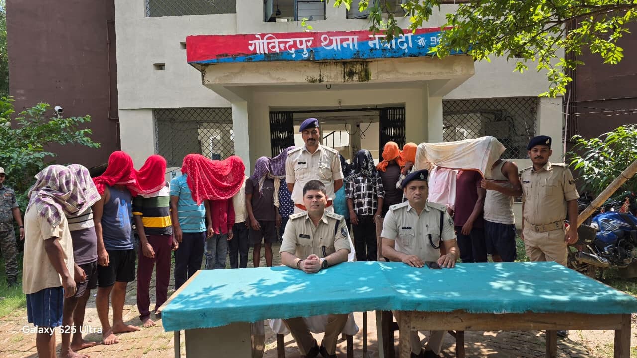 18 आरोपित पुलिस के हत्थे चढ़े