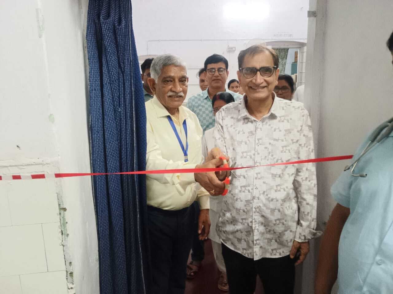 रेलवे अस्पताल में स्वैच्छिक रक्तदान शिविर का किया गया आयोजन