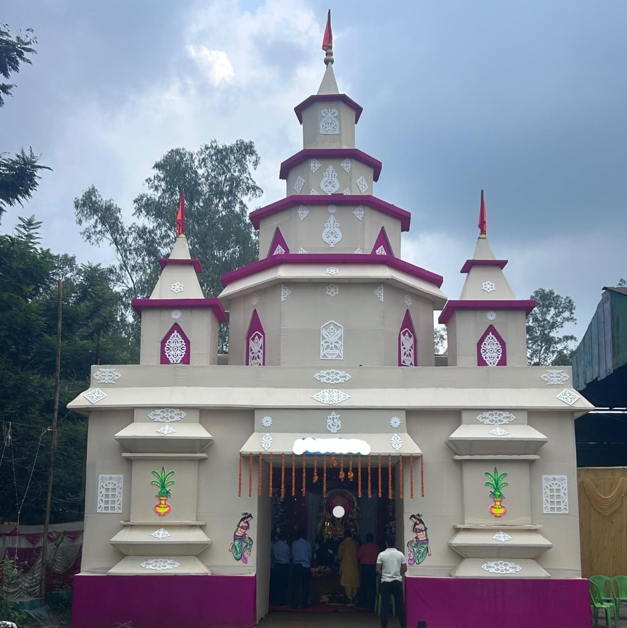 करकट्टा में 1964 से बंगाली परंपरा से हो रही है दुर्गा पूजा