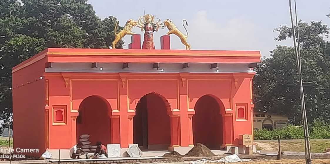 संतान दात्री के रूप में प्रसिद्ध हैं नावाबांध की मां दुर्गा