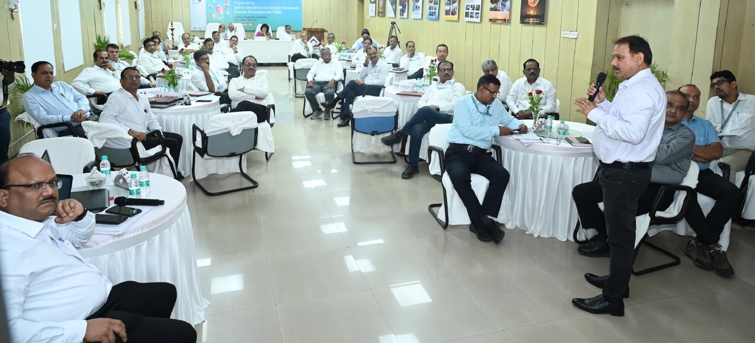 Bokaro News : बीएसएल के समक्ष अवसरों व चुनौतियों से अवगत हुए मुख्य महाप्रबंधक