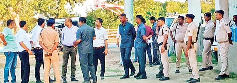 Gopalganj News : बड़कागांव के हाइस्कूल के खेल मैदान में कल होगा सीएम का संवाद कार्यक्रम