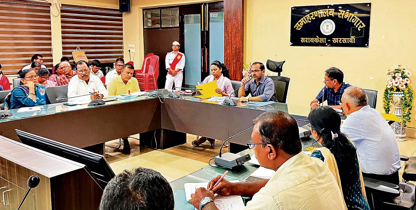 Seraikela Kharsawan News : ई-विद्यावाहिनी पोर्टल पर उपस्थिति दर्ज करना अनिवार्य