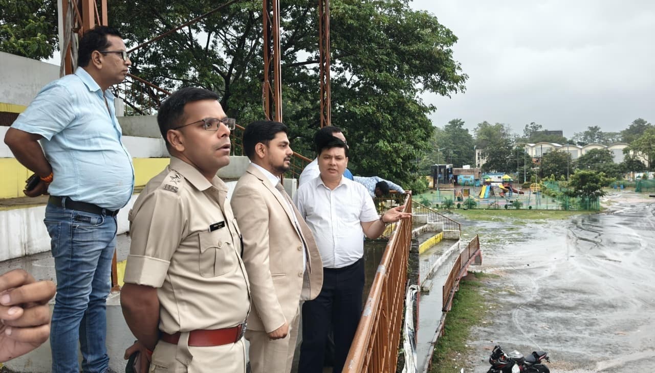 Dhanbad News: स्पोर्ट्स कॉम्प्लेक्स के रूप में विकसित होगा रणधीर वर्मा स्टेडियम