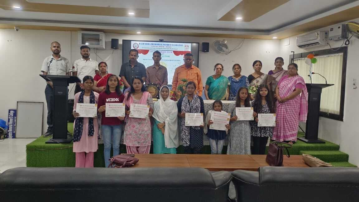 मतदान प्रतिशत बढ़ाने के लिए जागरूकता जरूरी : डॉ विनोद कुमार