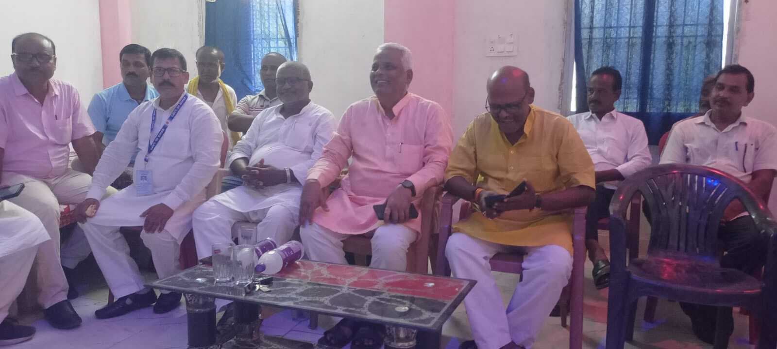 अखिल भारतीय कैवर्त कल्याण समिति के अधिकारी व सदस्यों ने आभार जताया