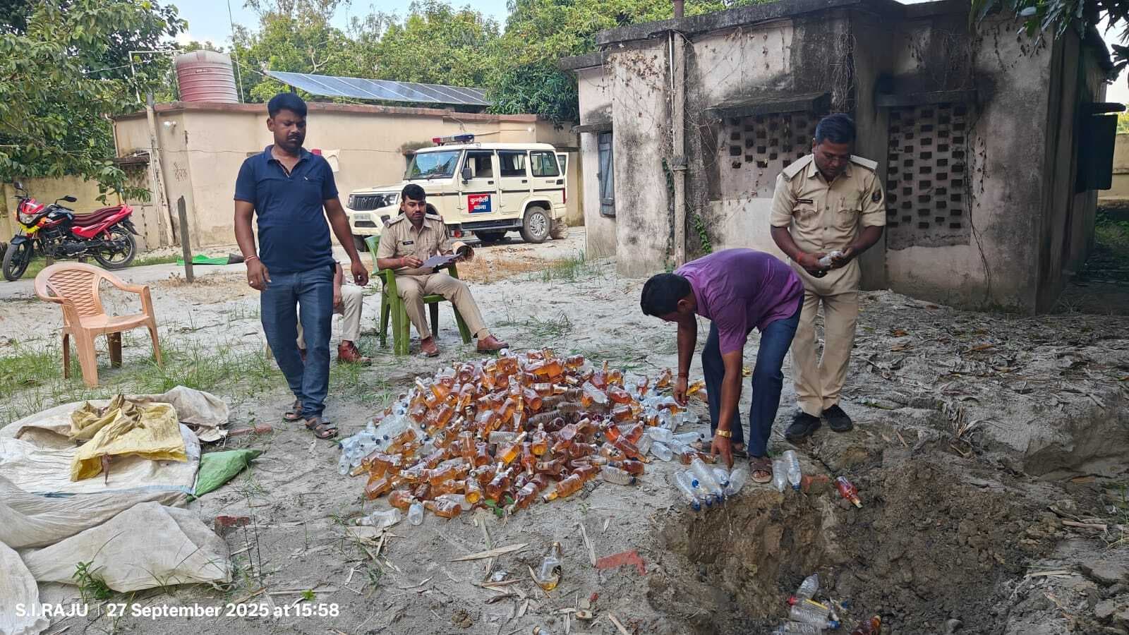 464 लीटर जब्त शराब को किया गया नष्ट