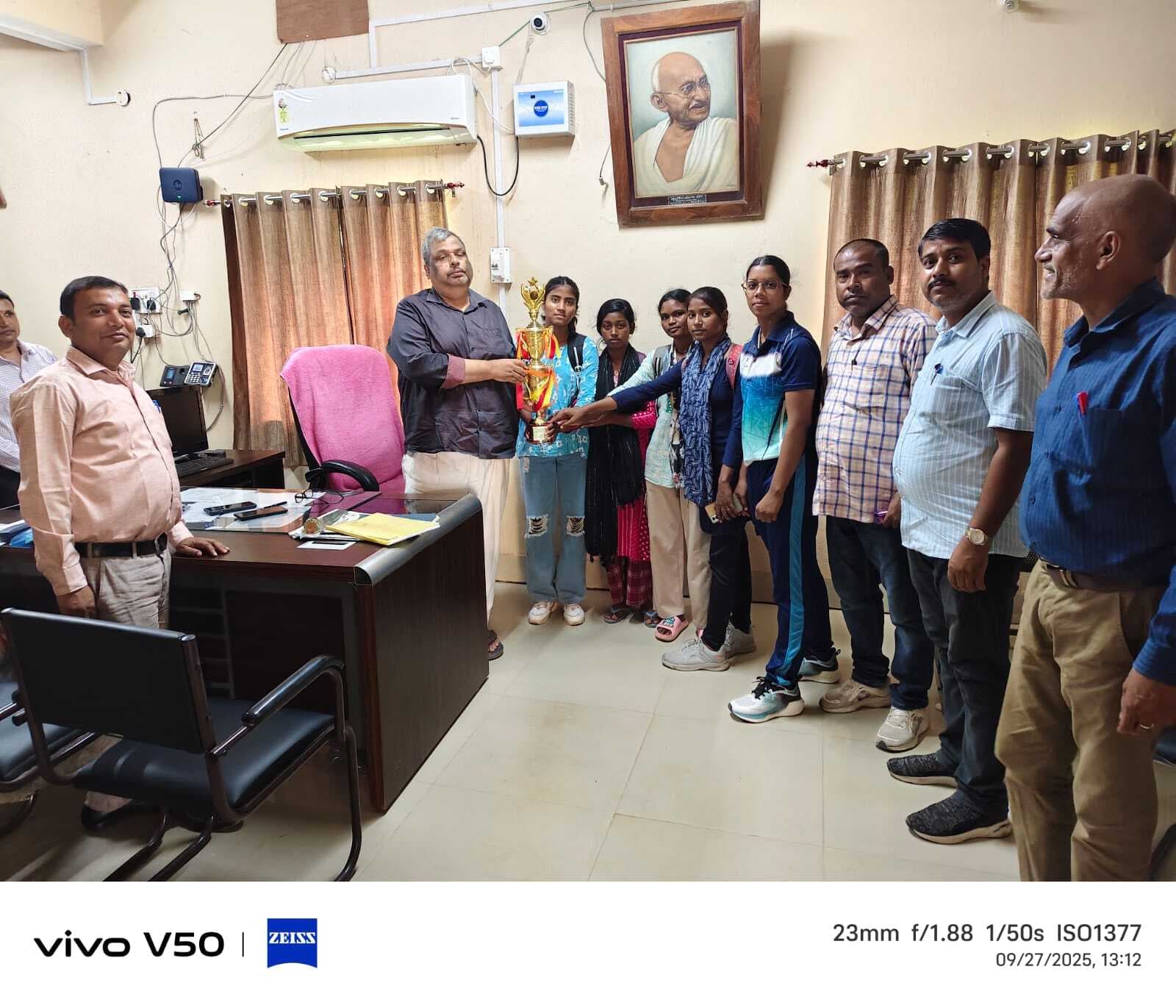 अंतर महाविद्यालय खेलकूद बालिका कबड्डी प्रतियोगिता में केबी झा कॉलेज का जलवा